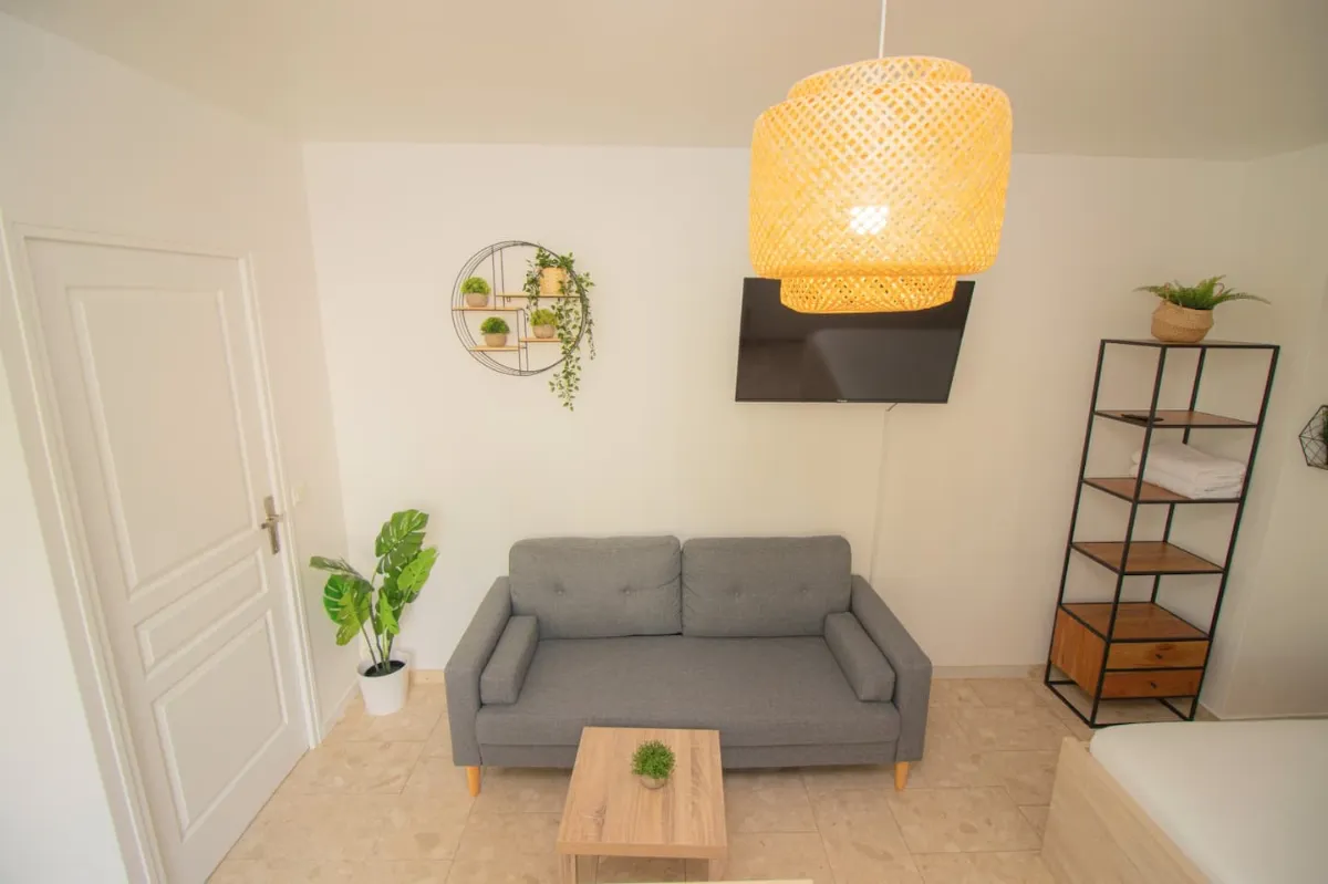 Estival Room, chambre privée au Plessis-Robinson